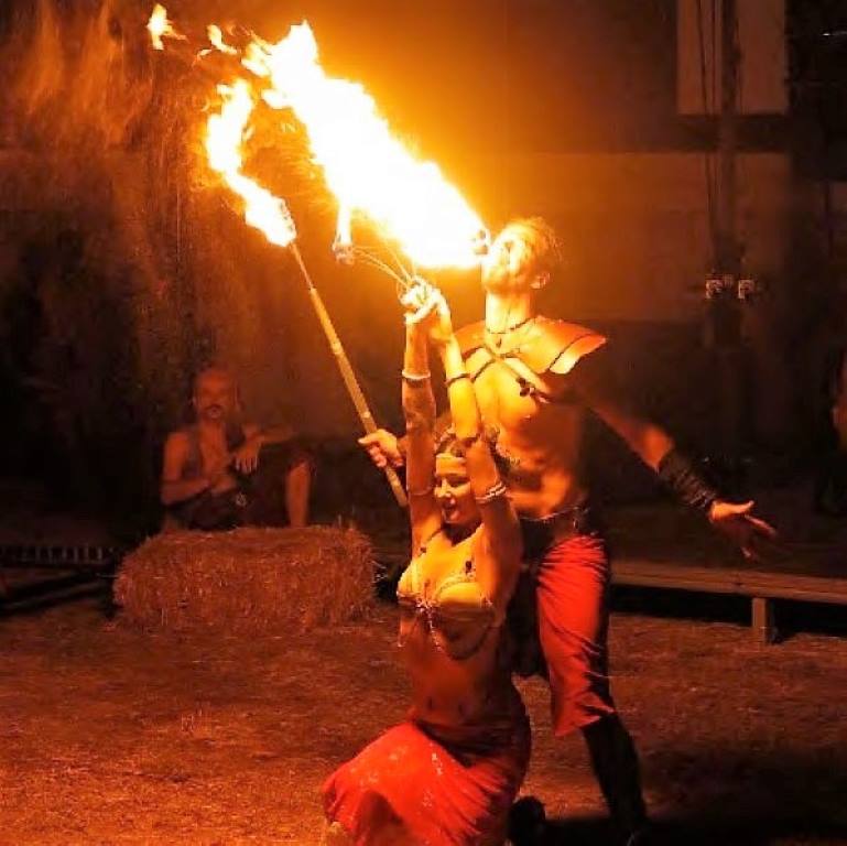 DIEHOLIDAYBUCHT-Aktivitäten-Inside02