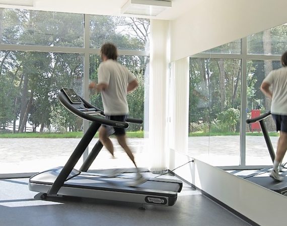 DIEHOLIDAYBUCHT-Sport03